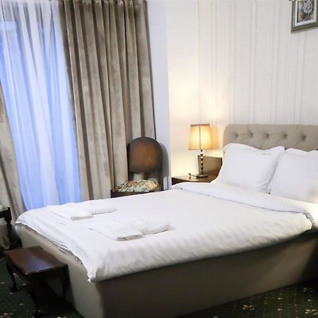 Hotel Art Montana Predeal Exterior foto